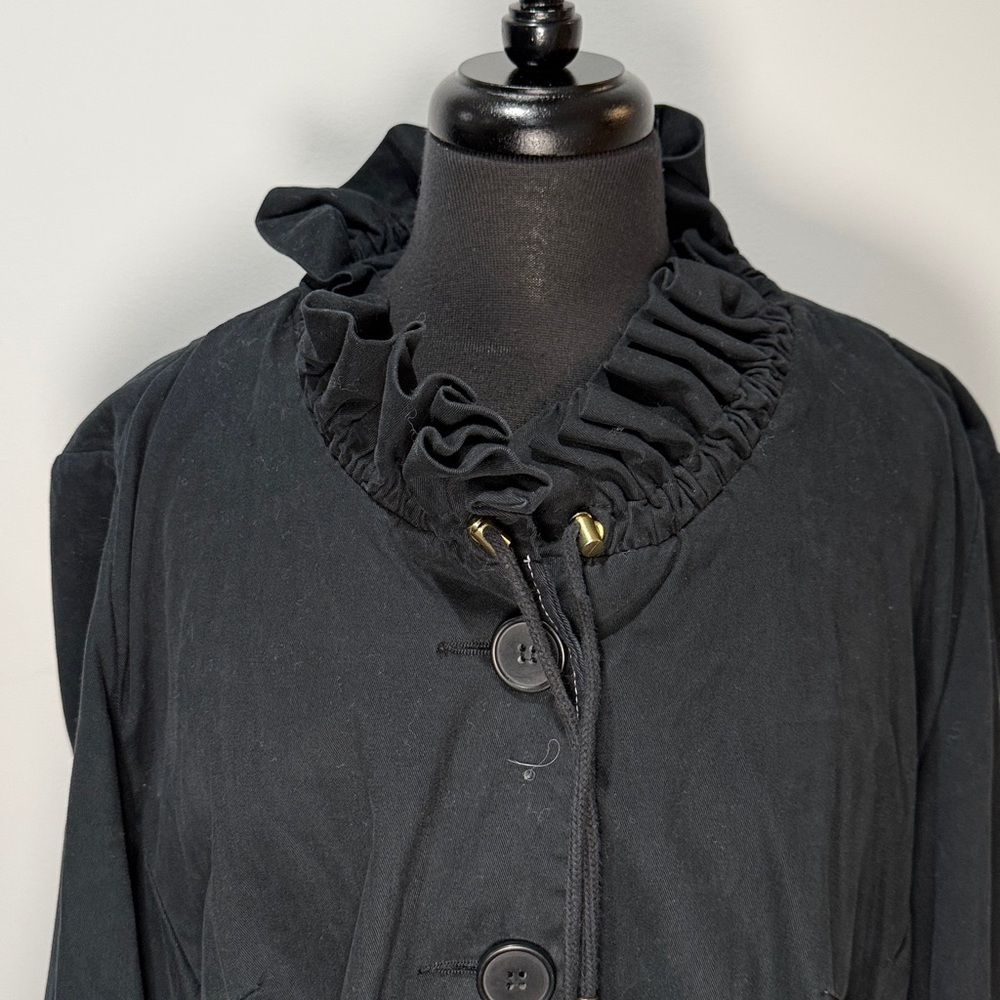 Talie | Ruffle Collar Jacket - Picture 3 of 8